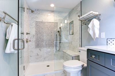 Spa-style Shower Enclosure