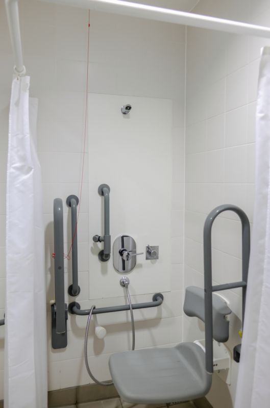 Compact Shower Space